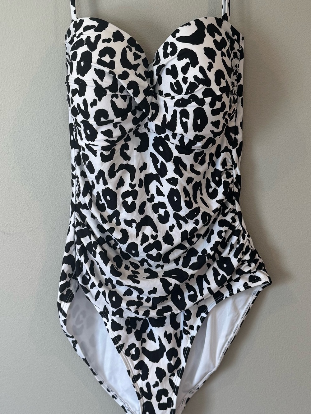 Anne Cole Women's Twist Front One Piece Swimsuit Sz 12 Padded Black White Ruched